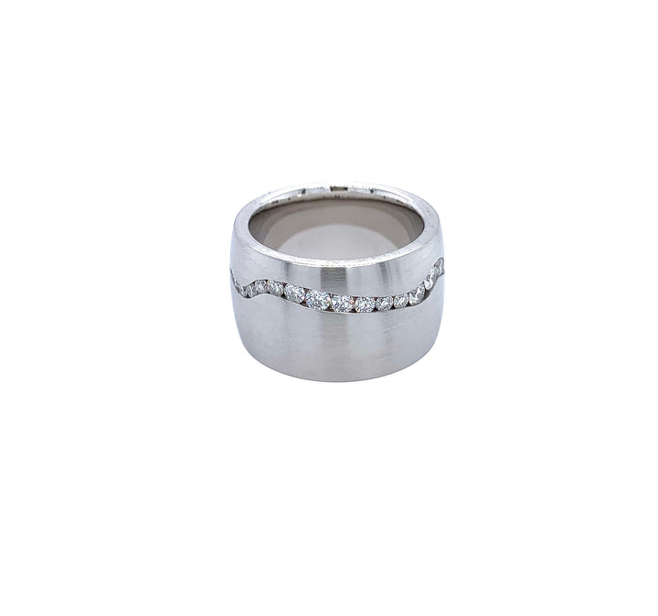 Henrich &amp; Denzel Platinum Ring