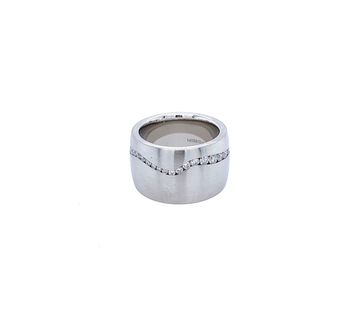 Henrich &amp; Denzel Platinum Ring