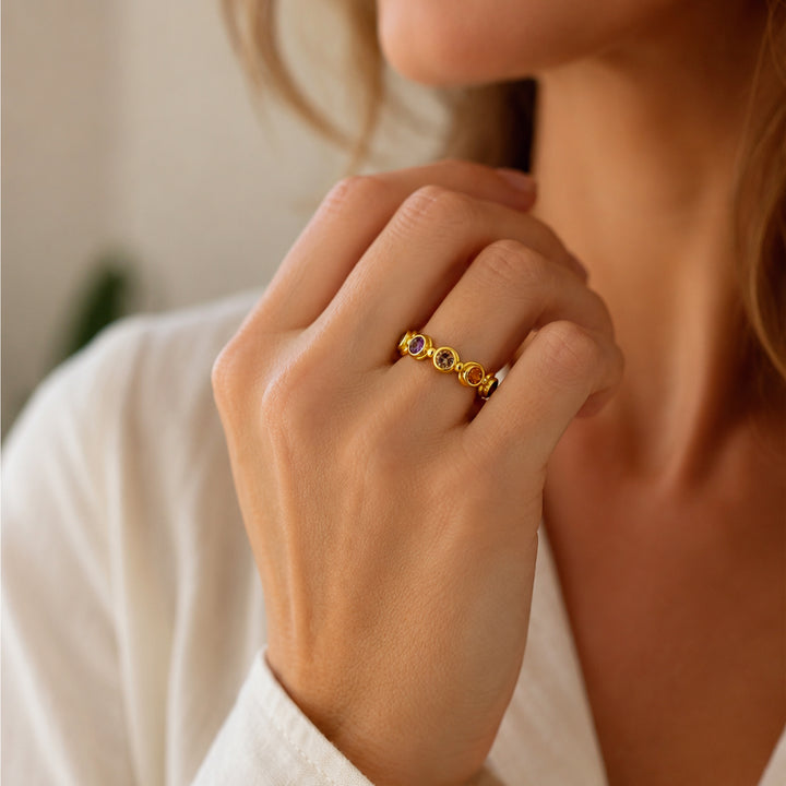 Pink Sapphire Ring 18K Gold