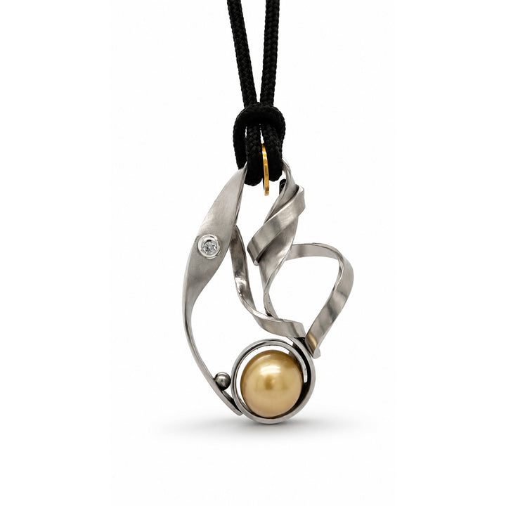Kelp Series Golden Freshwater Pearl Pendant Stainless Steel