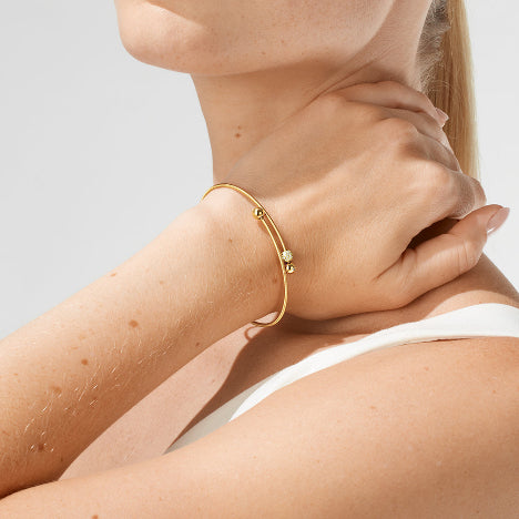 Niessing Gold "Embrace" Bracelet